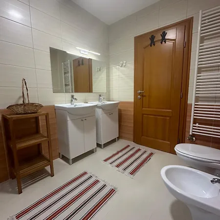 Optimal Apartment